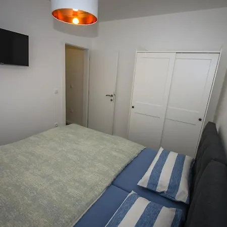 Deluxe 2 Bedroom With Sea View Baska Voda