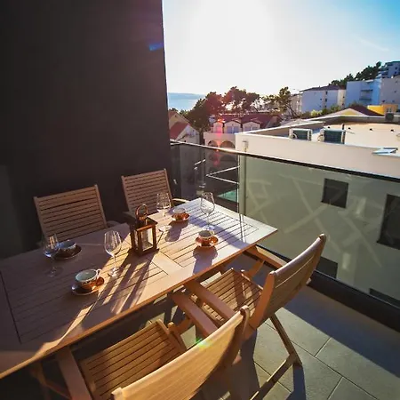 Deluxe 2 Bedroom With Sea View * Baska Voda